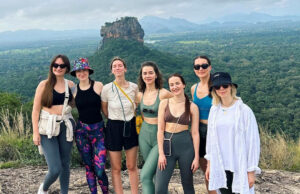 Sri Lanka to hike tourist arrival target to 2.0mn for 2023
