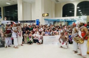 Group of 93 Japanese tourists visit Sri Lanka