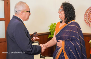 Sri Lanka and Malaysia discuss investment opportunities and tourism