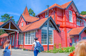 Govt. plans to develop Nuwara Eliya post office as tourist attraction